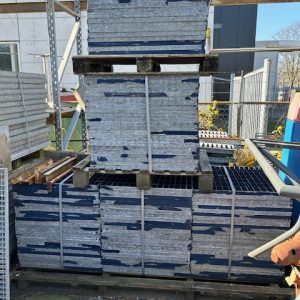 Partij diverse pers roosters