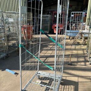 Rolcontainer 2 hekken / nestbaar